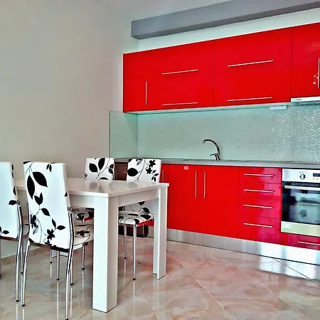 Iro Apartment Néa Péramos Buitenkant foto