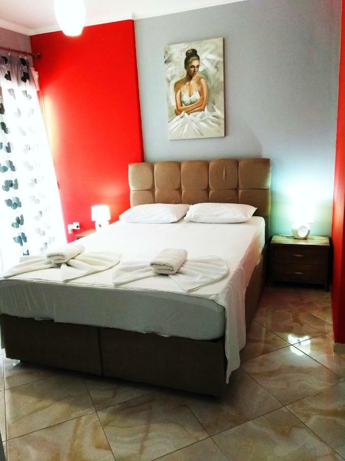 Iro Appartement Néa Péramos